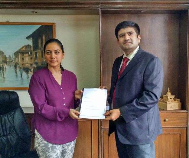 Mex Signs MoU with Mid-Valley International College