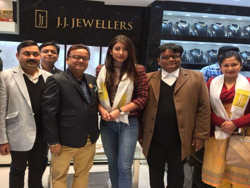 JJ Jewellers Celebrates its First Anniversary