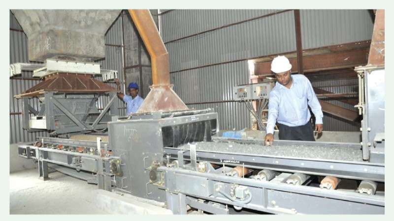 25 Percent of Cement Industries Closed