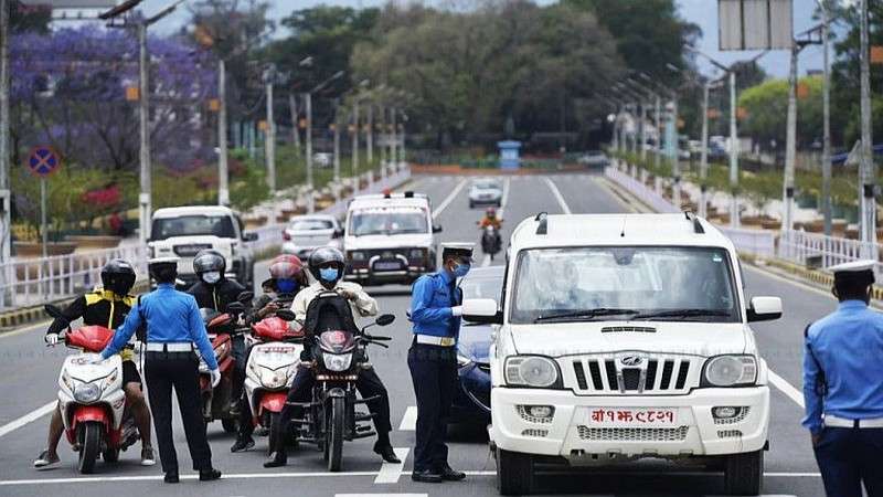  Lockdown Eased, Odd-Even Number Rule Enforced in the Valley 