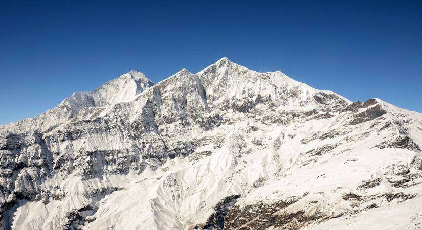 11 Injured in Tukuche Avalanche 