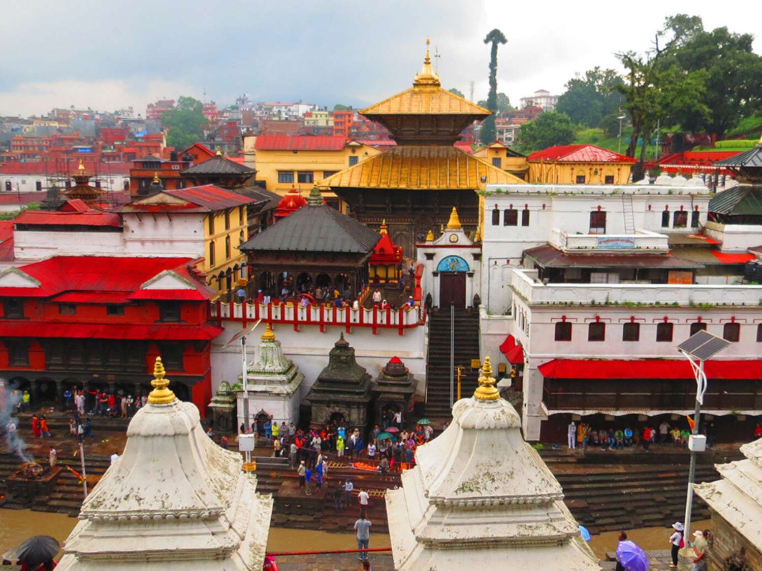 Week-long  Campaign to Clean up Pashupatinath Temple Kicks off