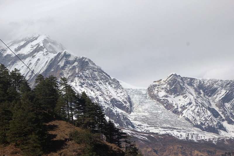 Light Snowfall Predicted in High-Hill Areas Today   