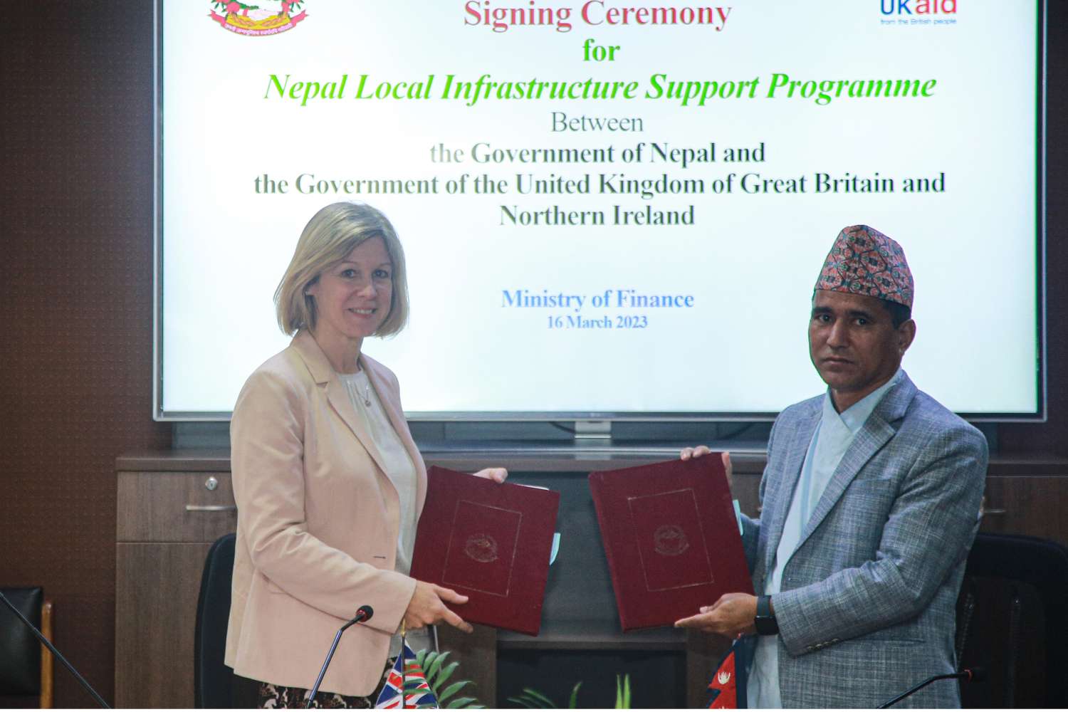 Britain to Grant Nepal 90 Million Pounds for Infrastructure Development