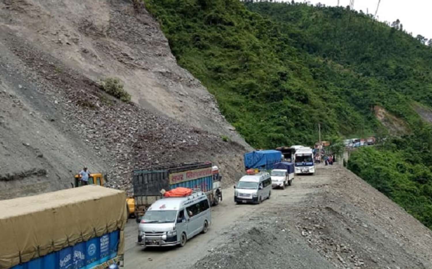 Two-way Traffic Resumes along Narayangadh-Muglin Road Section