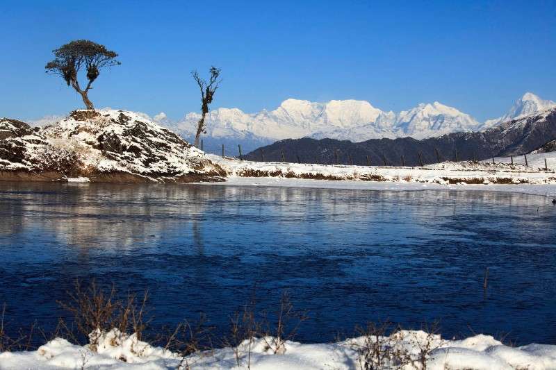 Snowfall in Sankhuwasabha Cripples Lives   