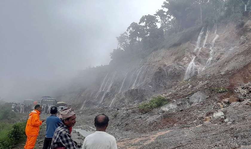 Two Buses with Dozens of Passengers Missing in Trishuli River