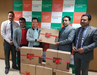 Century Commercial Bank Offers Computers to a School