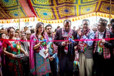 Global Shapers hand over School Building
