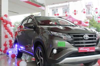 Toyota’s New SUV, ‘Rush’ Hits the Roads