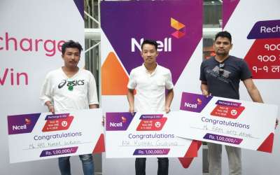 Ncell hands over cash prize under ‘Recharge and Win’ offer