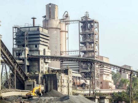 Hetauda Cement Industry Resumes Operations After Temporary Closure