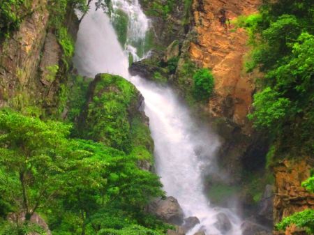 Ainapahara Waterfall Gaining Popularity Among Domestic Tourists in Tanahun