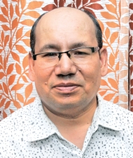 Dr Tri Ratna Manandhar